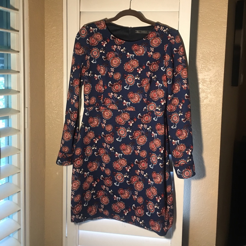 Zara TRAFALUC floral dress
